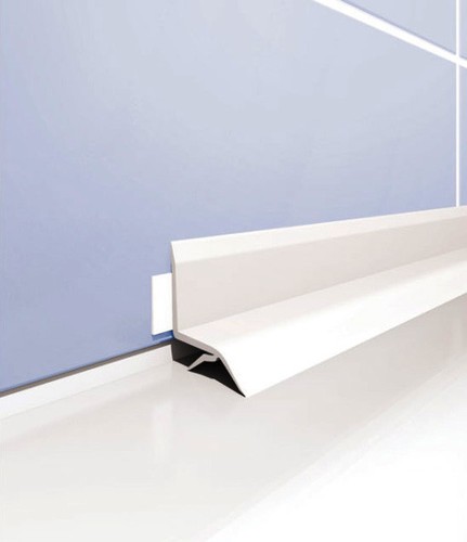 Sealing strip self - sealing,